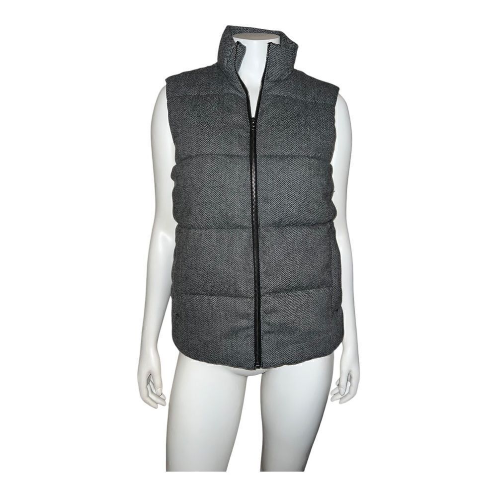 Old Navy Womens Herringbone Puffer Vest Black Gray Extra Small NWOT